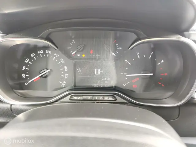 Citroën C3 1.2 PureTech ELLE 2018 Benzine 14