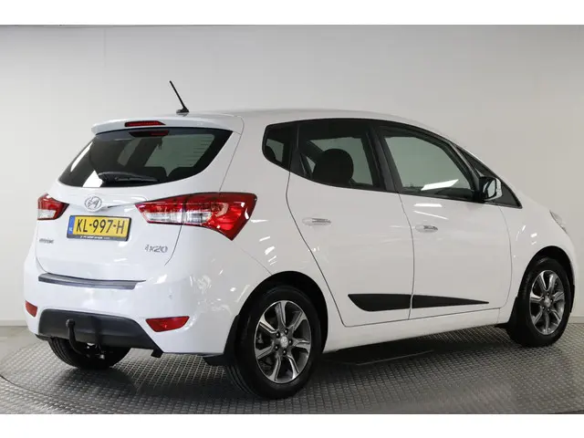 Hyundai ix20 1.4i Go! 2016 Benzine 2