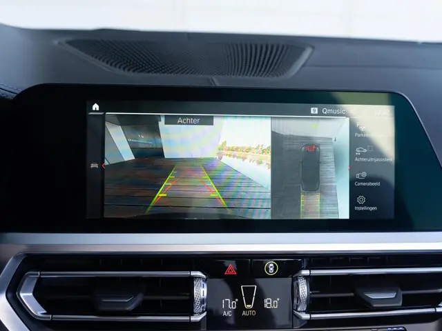 BMW M4 Cabrio xDrive Competition 2022 Benzine 57