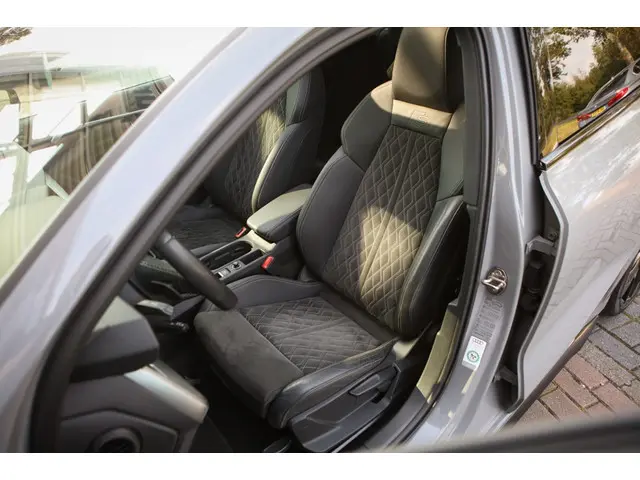 Audi S3 Sportback 2.0 TFSI S3 | Pano | Milltek | 2021 Benzine 6