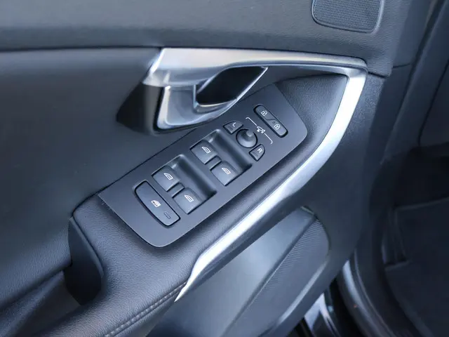 Volvo V40 Cross Country T3 Polar+ Luxury 2019 Benzine 19