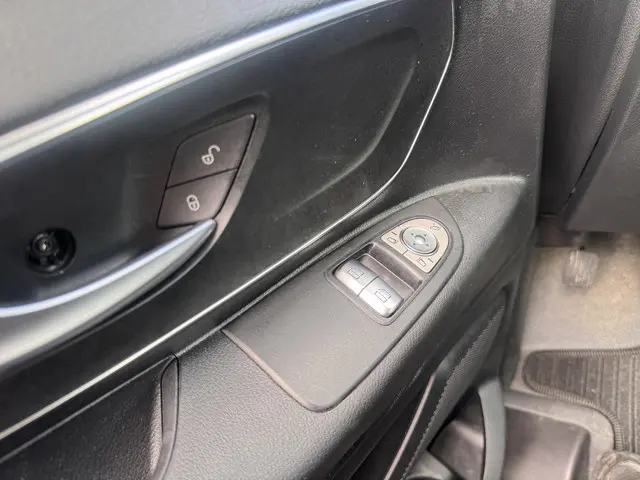 Mercedes-Benz Vito 114 CDI 2021 Diesel 6