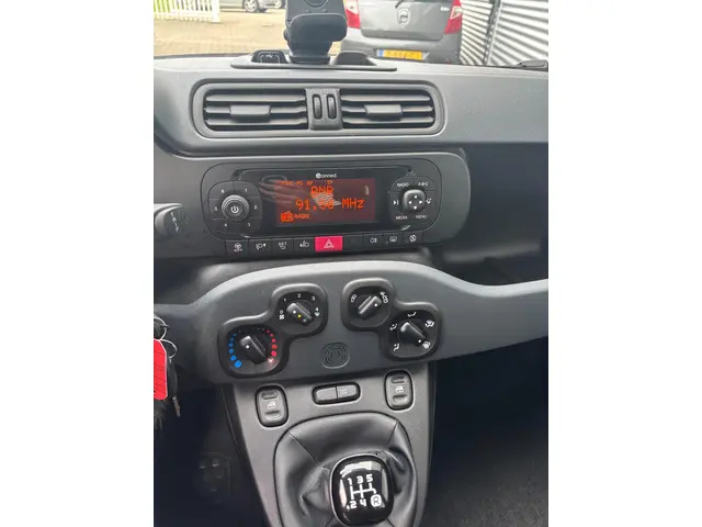 Fiat Panda 1.2 Lounge 2020 Benzine 6