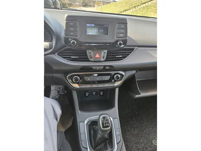 Hyundai i30 M6CA11 2022 Benzine 16