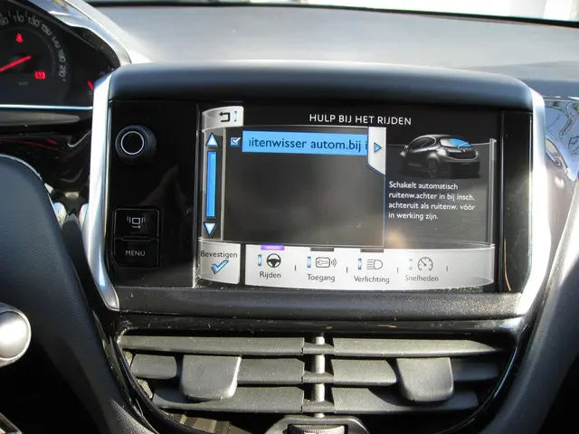 Peugeot 208 1.2 VTi Active 2013 Benzine 13