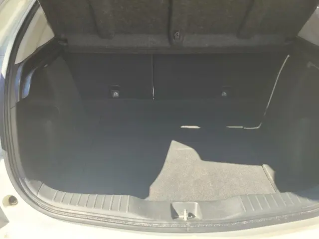 Honda Civic 1.4 Comfort cruise/clima/trekhaak 2014 Benzine 13