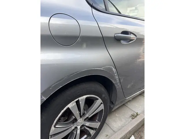 Peugeot 308 1.2 VTi Blue Lease 185Dkm NAP 2013 Benzine 10