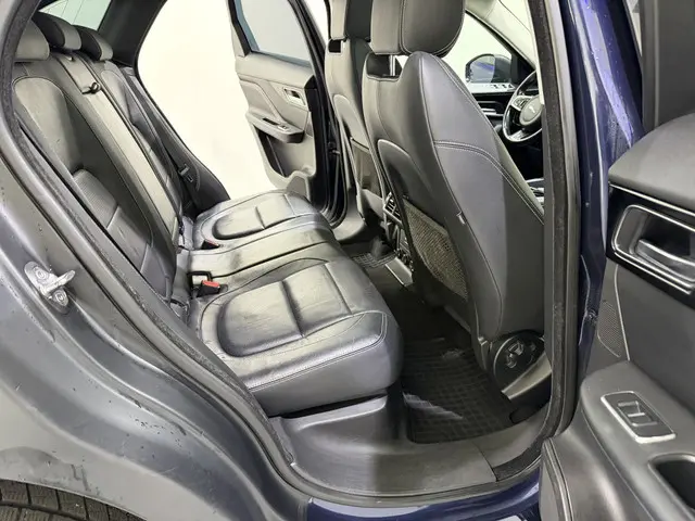 Jaguar F-PACE 2.0d Turbo Portfolio AWD Aut. 2017 Diesel 39