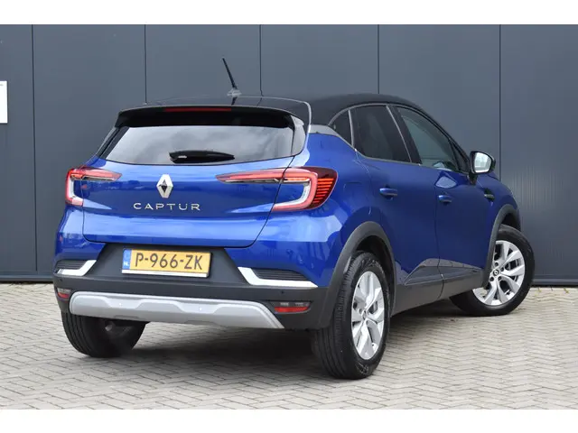 Renault Captur TCe 90 Intens 2022 Benzine 2