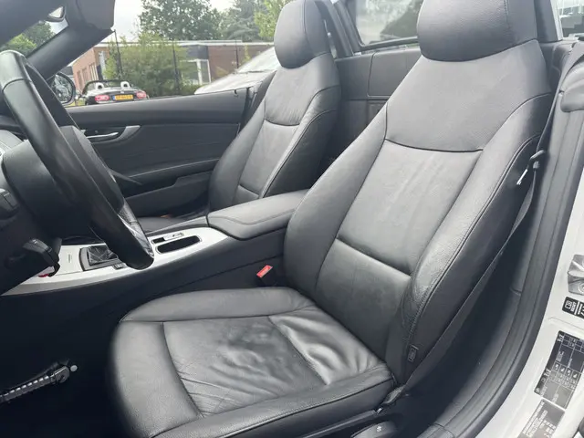 BMW Z4 Roadster sDrive20i Executive 2012 Benzine 5