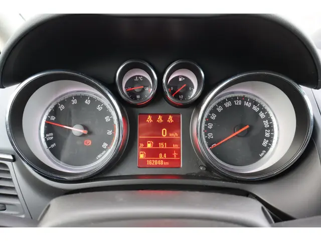 Opel Zafira Tourer 1.4 Cosmo Trekhaak 2013 Benzine 18