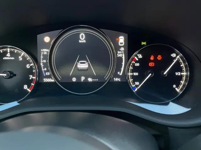 Mazda CX-30 2.0 e-SkyActiv-G Homura 2023 Hybride Benzine 8