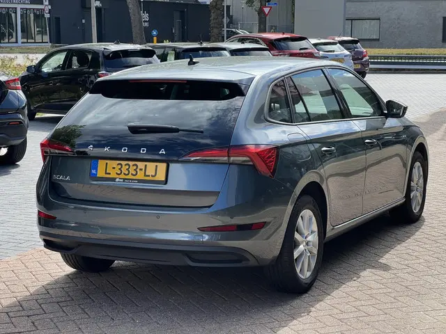 Škoda Scala 1.0 TSI Ambition 2021 Benzine 3