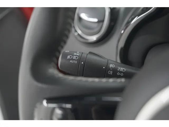 Renault Twingo SCe 70 Intens 2019 Benzine 32