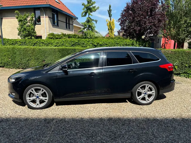 Ford Focus 2