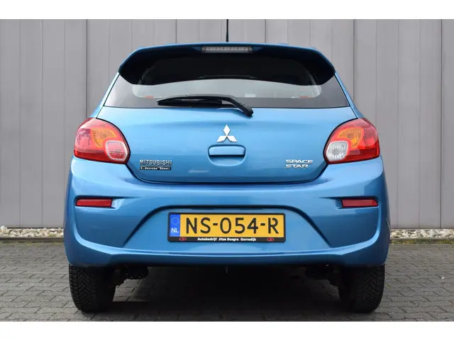Mitsubishi Space Star 1.0 5Drs Cool+ 2017 Benzine 14