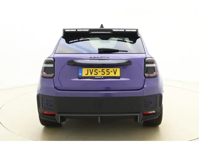 Fiat 600e Abarth Scorpionissima 54 kWh 2026 Elektrisch 11