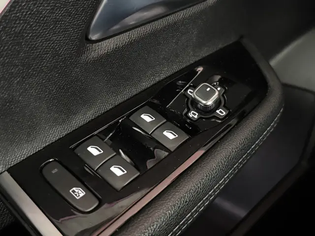 Opel Astra 1.2 Elegance 2022 Benzine 26