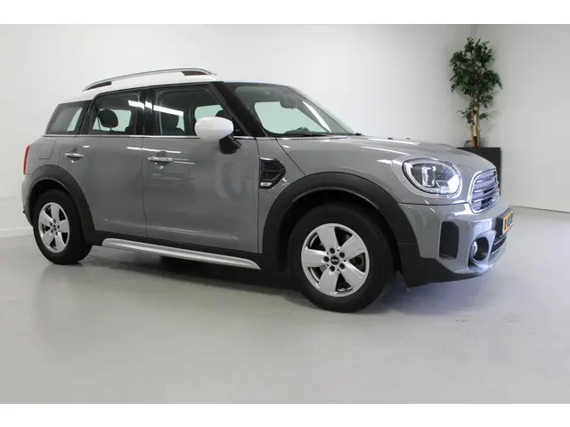 MINI Countryman 2