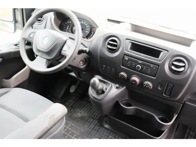 Renault Master T35 2.3 dCi L3H3 DL 2016 Diesel 35