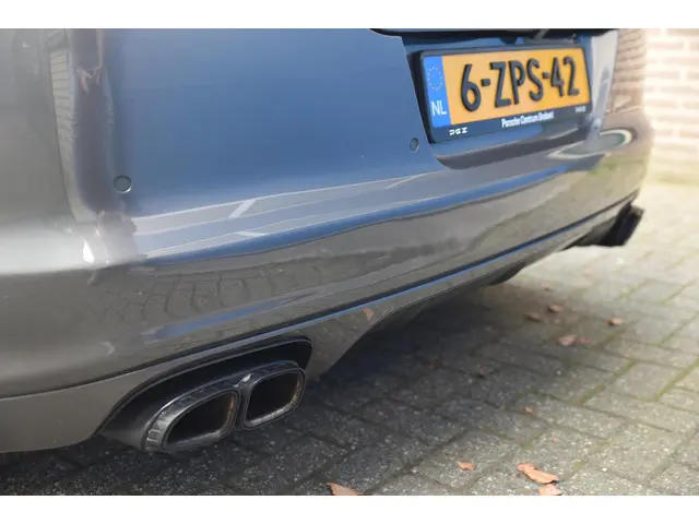 Porsche Panamera 4.8 GTS 2012 Benzine 8