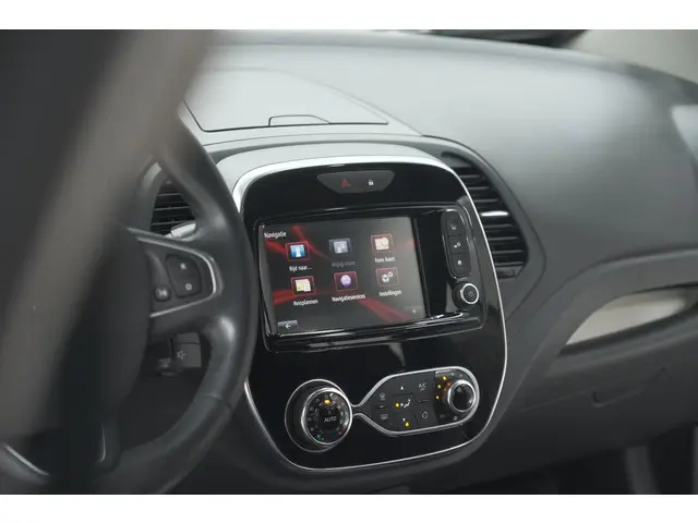 Renault Captur TCe 90 Intens 2017 Benzine 47