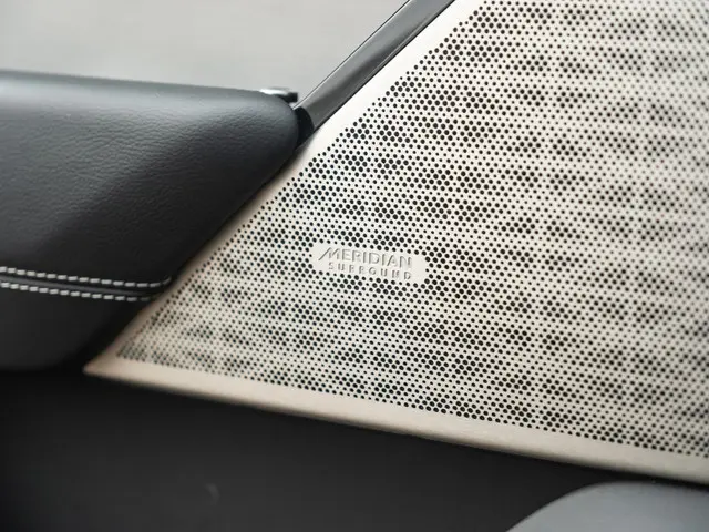 Land Rover Range Rover Velar 3.0 V6 AWD SE 2019 Diesel 44