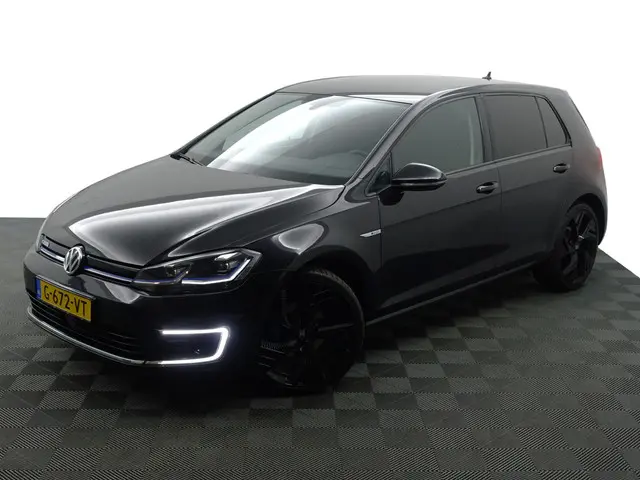 Volkswagen e-Golf Highline Aut- 2019 Elektrisch 4