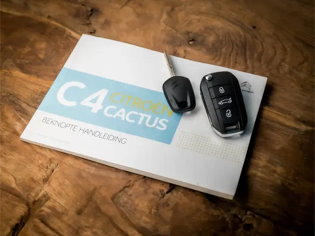 Citroën C4 Cactus 1.2 PureTech Sport 2018 Benzine 16