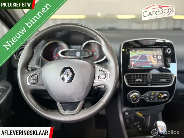 Renault Clio Estate 0.9 TCe Limited 2018 Benzine 13