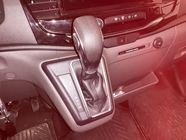 Ford Transit 350 2.0 TDCI L3H2 Trend 2024 Diesel 16