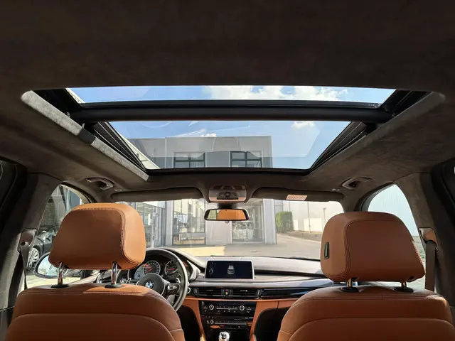 BMW X5 M 575pk 2015 Benzine 55