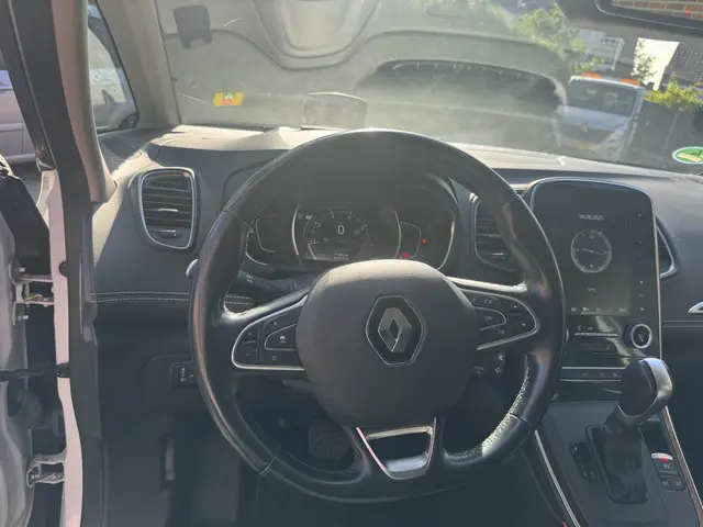 Renault Scénic 1.3 TCe Bose 2019 Benzine 12