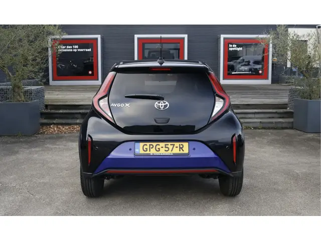 Toyota Aygo X 1.0 VVT-i MT Premium 2024 Benzine 5