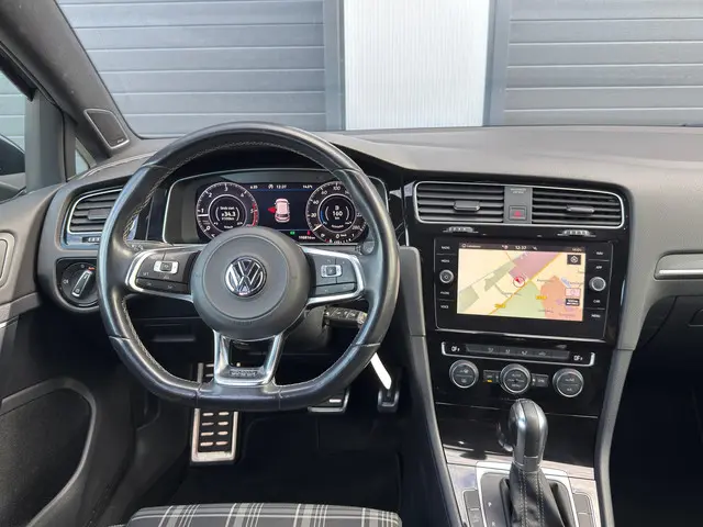 Volkswagen Golf 2.0 GTD / DSG / NAP / CARPLAY / NAP / 2018 Diesel 13
