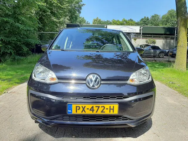 Volkswagen up! 1.0 BMT take up! Airco 5-Deurs 2017 Benzine 17