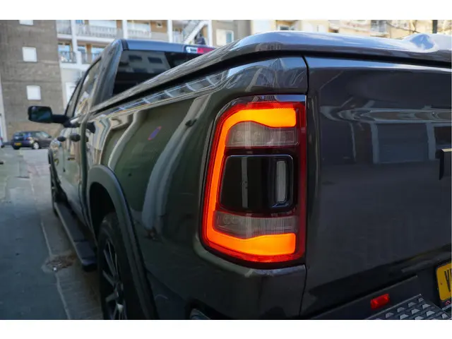 Dodge Ram 1500 5.7 V8 4x4 Rebel Sport 2020 LPG/Gas 55