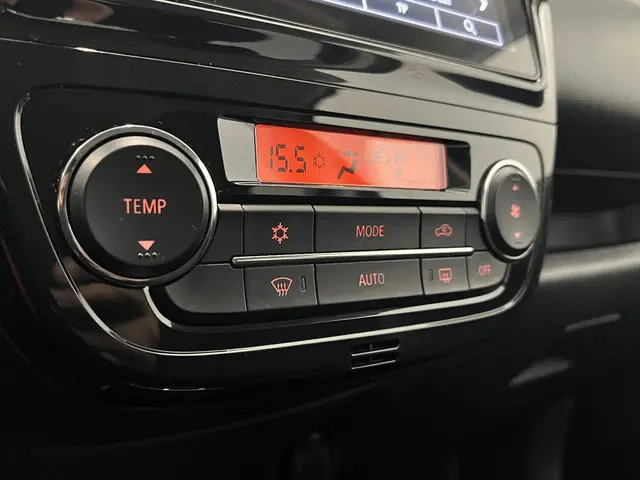 Mitsubishi Space Star 1.2 Dynamic 2024 Benzine 8