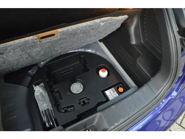 Nissan Juke 1.6 Acenta automaat 2017 Benzine 16