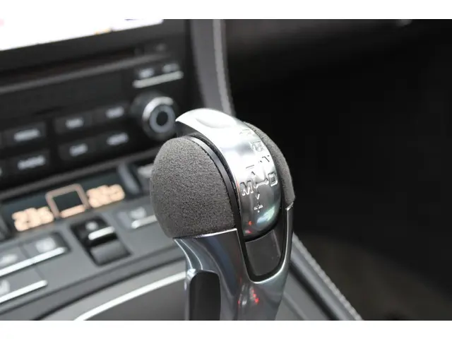 Porsche 718 Spyder 4.0 2023 Benzine 23