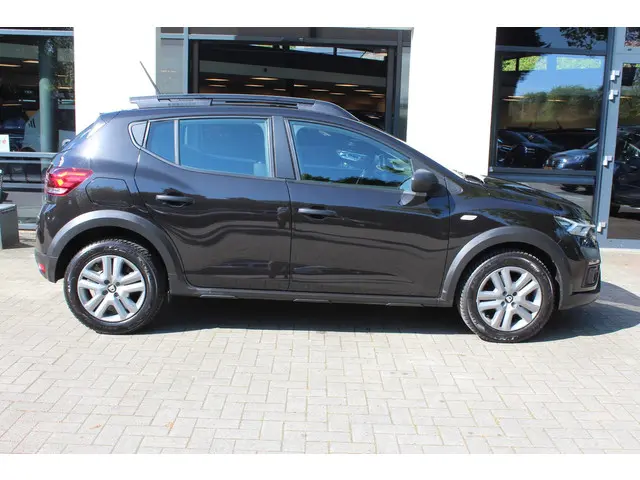 Dacia Sandero Stepway 1.0 TCe 90 Essential 2022 Benzine 9
