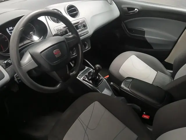 SEAT Ibiza ST 1.2 TSI Enjoy 2014 Benzine 8
