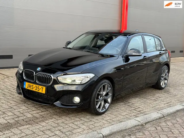 BMW 1 Serie 116i M Sport | 6 bak | nieuwe apk 2016 Benzine