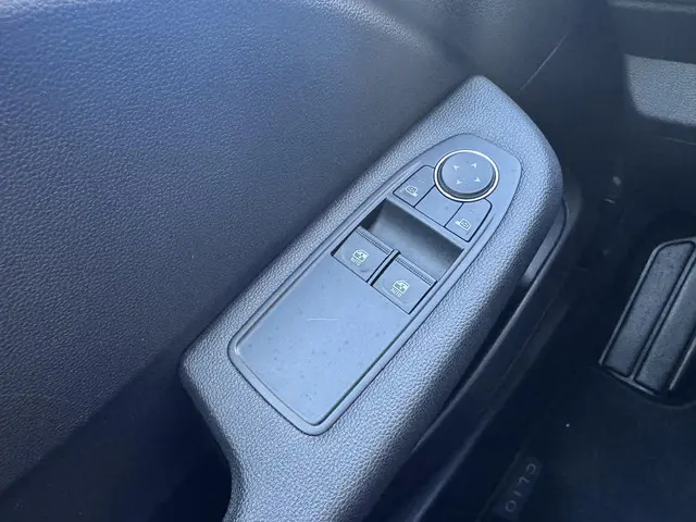 Renault Clio 1.0 TCe Zen 2021 Benzine 23