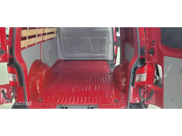 Volkswagen Transporter 2.0 TDI L1H1 BM T800 2015 Diesel 7