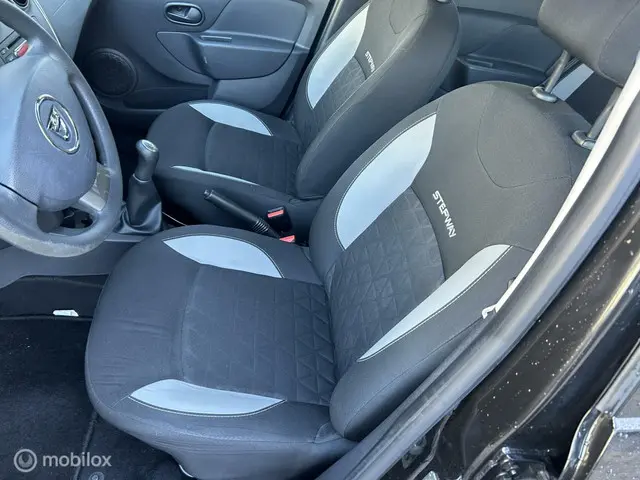 Dacia Sandero Stepway 0.9 TCe Ambiance * AIRCO * 2013 Benzine 8