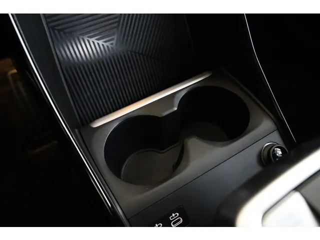 BMW 2 Serie Active Tourer 220i 2025 Benzine 18