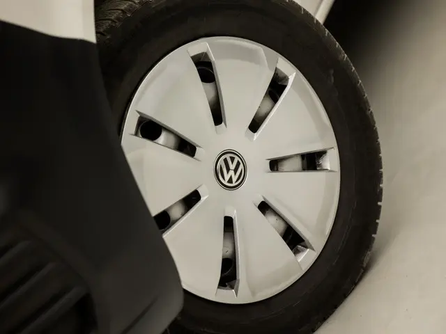 Volkswagen Transporter Kombi 2.0 TDI L1H1 2020 Diesel 28