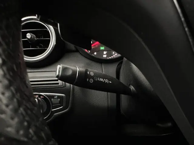 Mercedes-Benz GLC 220 d 4MATIC Ambition 2016 Diesel 18