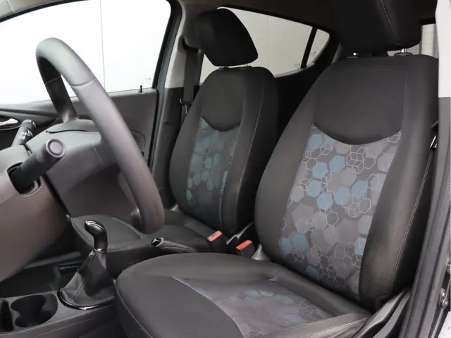 Opel KARL 1.0 Rocks Online Edition 2018 Benzine 4